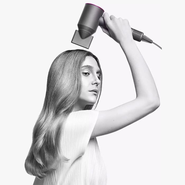 Dyson Supersonic HD07 Bright Nickel/Bright Copper Sušilo za Kosu kako se koristi
