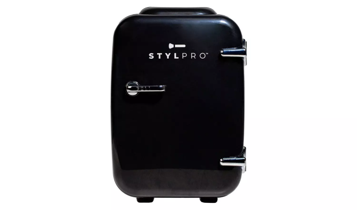 crni stylpro mini hladnjak za kozmetiku