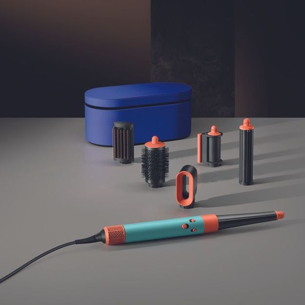 DYSON