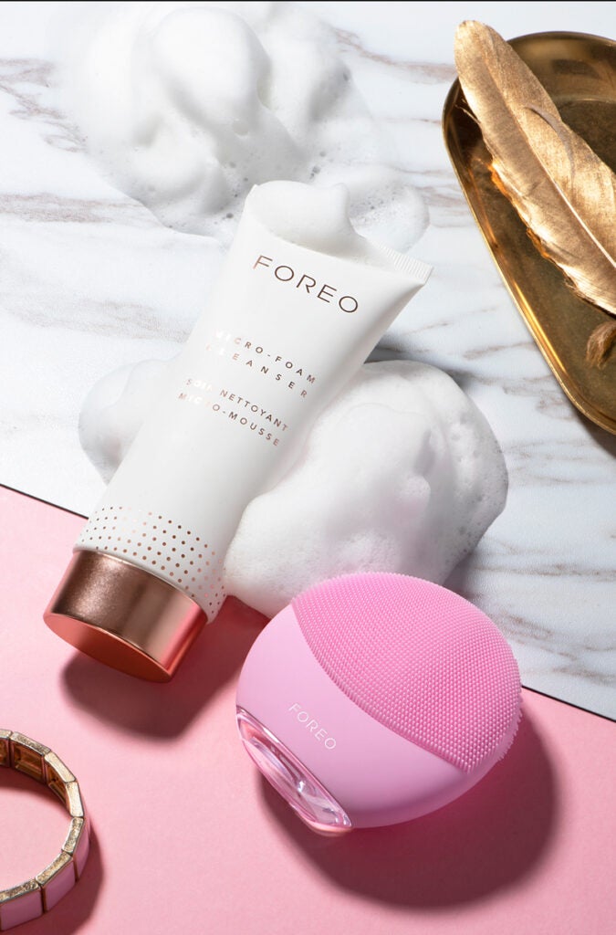 micro foam cleanser pjenušava krema za čišćenje lica i foreo luna uređaj